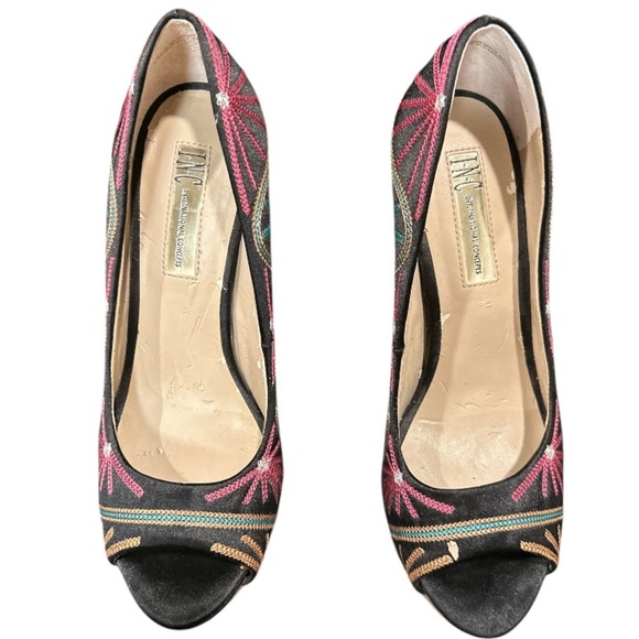 INC International Concepts colorful‎ stiletto, size 6.5M. - Picture 2 of 10